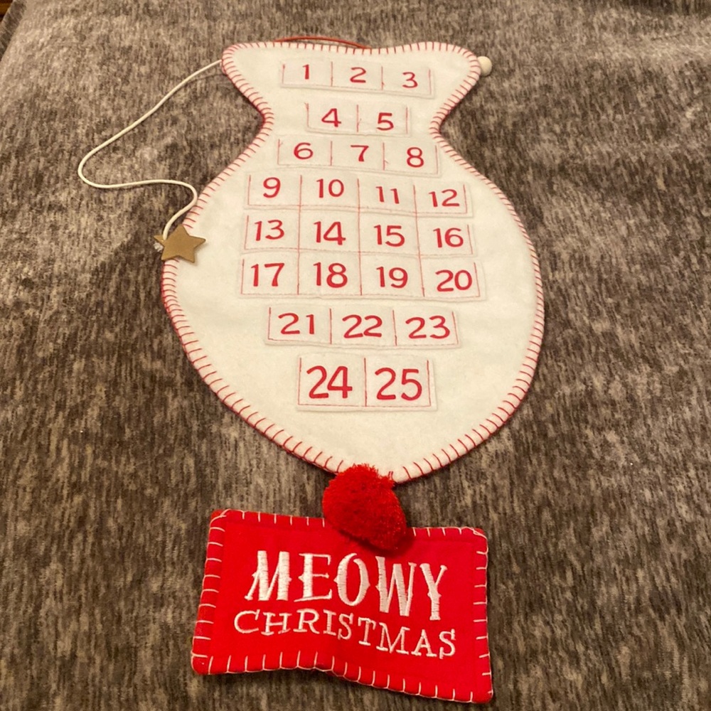 NWOT Meowy Christmas Target Cat Themed Felt‎ Advent Calendar